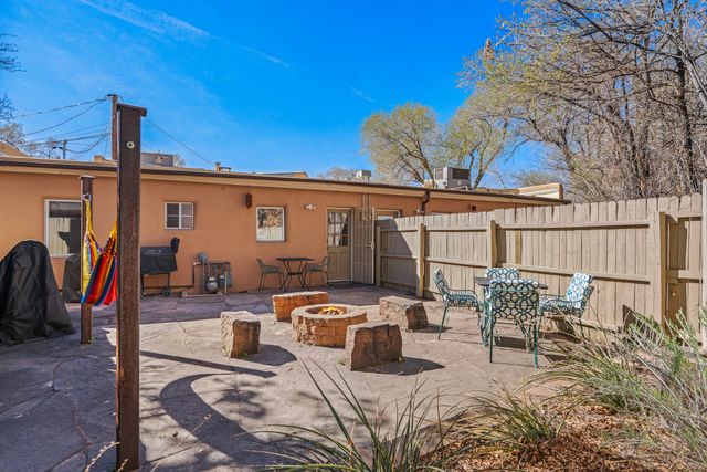 115 Santa Fe Avenue I, Santa Fe, NM 87505