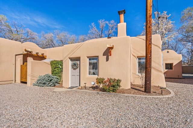 115 Santa Fe Avenue I, Santa Fe, NM 87505