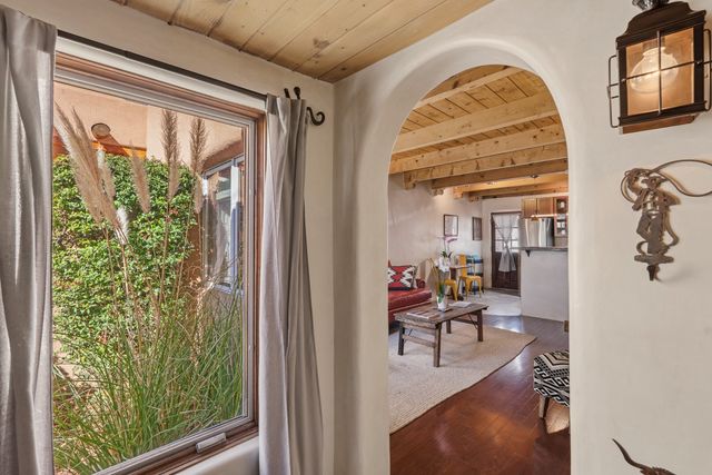 115 Santa Fe Avenue I, Santa Fe, NM 87505