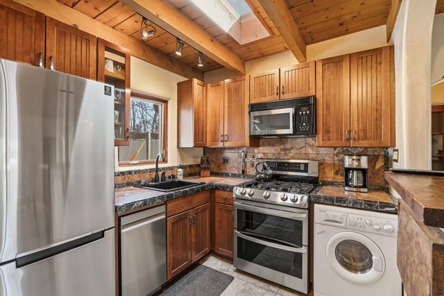 115 Santa Fe Avenue I, Santa Fe, NM 87505