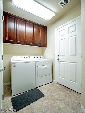 8104 Russell Creek Court, Las Vegas, NV 89139