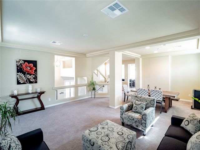 8104 Russell Creek Court, Las Vegas, NV 89139