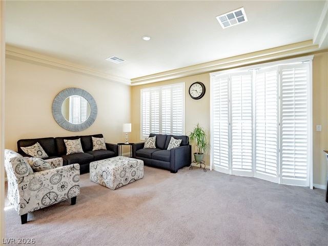 8104 Russell Creek Court, Las Vegas, NV 89139