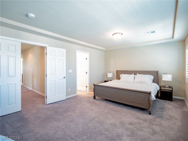 8104 Russell Creek Court, Las Vegas, NV 89139