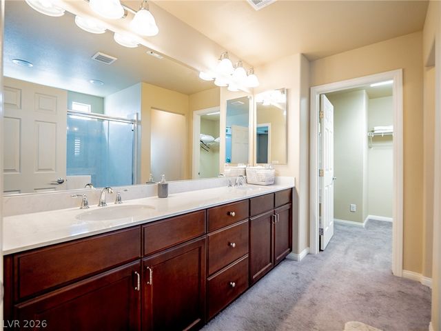 8104 Russell Creek Court, Las Vegas, NV 89139