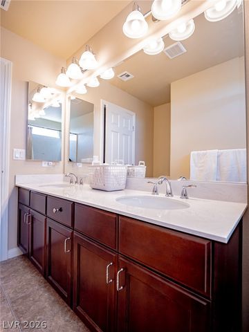 8104 Russell Creek Court, Las Vegas, NV 89139