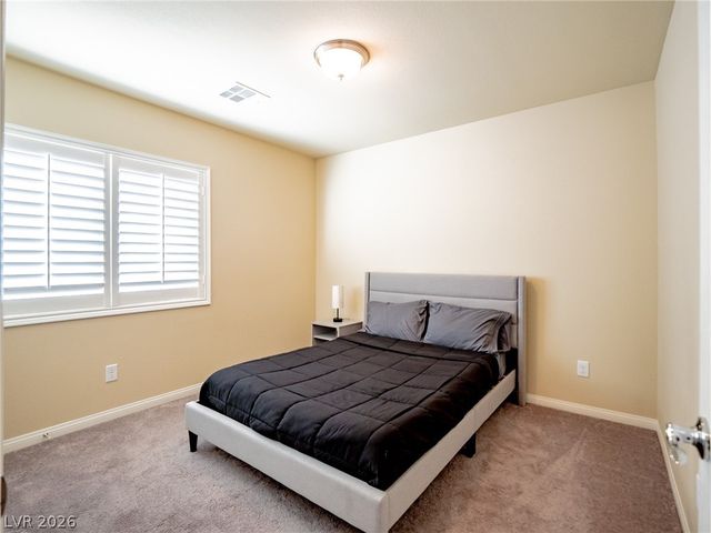 8104 Russell Creek Court, Las Vegas, NV 89139