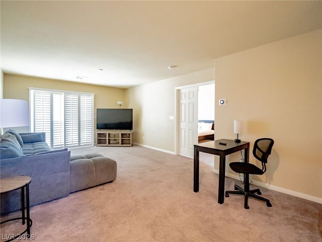 8104 Russell Creek Court, Las Vegas, NV 89139