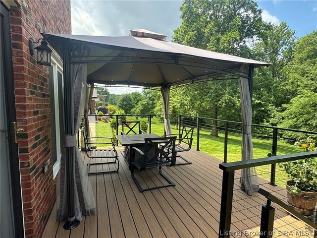 1523 Stone Ridge Drive, Georgetown, IN 47122