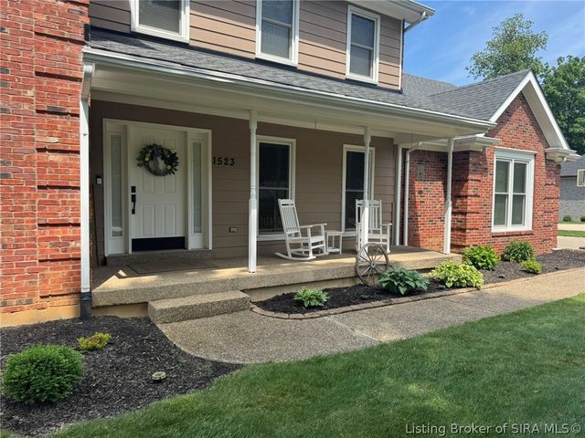 1523 Stone Ridge Drive, Georgetown, IN 47122