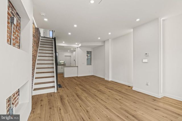 2514 S BANCROFT ST, Philadelphia, PA 19145
