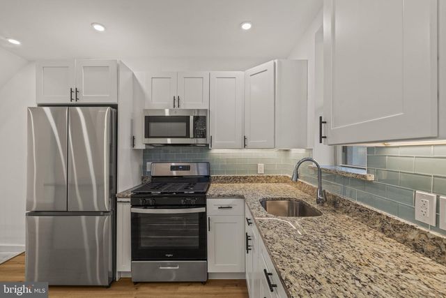 2514 S BANCROFT ST, Philadelphia, PA 19145