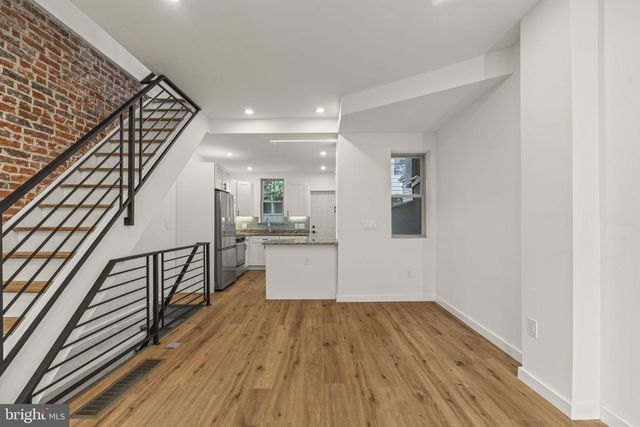 2514 S BANCROFT ST, Philadelphia, PA 19145