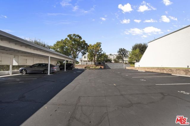 18515 Mayall Street J, Northridge (los Angeles), CA 91324