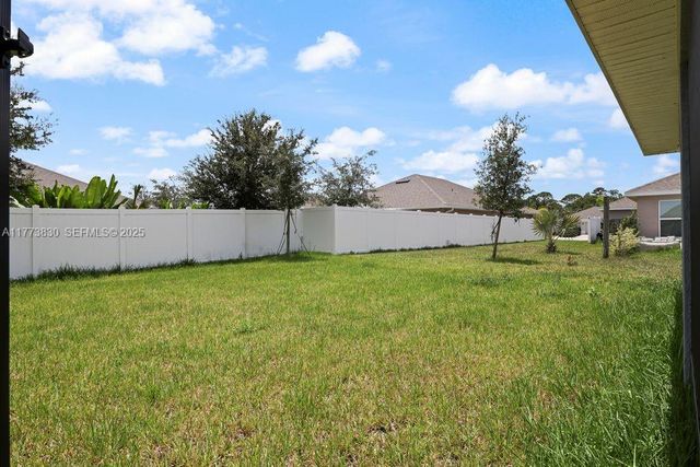 5317 Lugo St, Fort Pierce, FL 34951