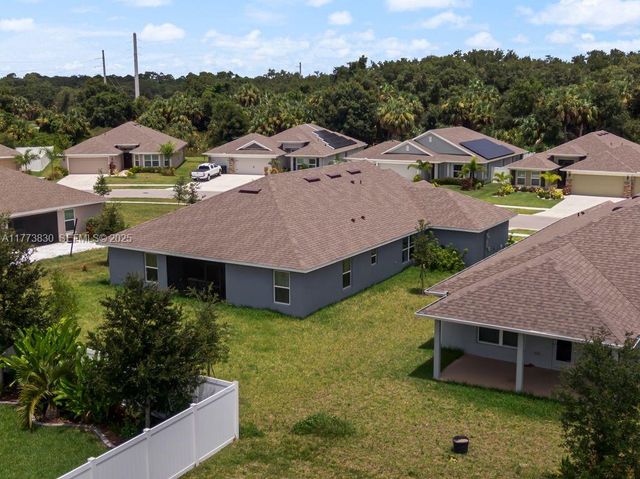5317 Lugo St, Fort Pierce, FL 34951