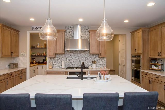 7936 S Jamestown Court, Aurora, CO 80016