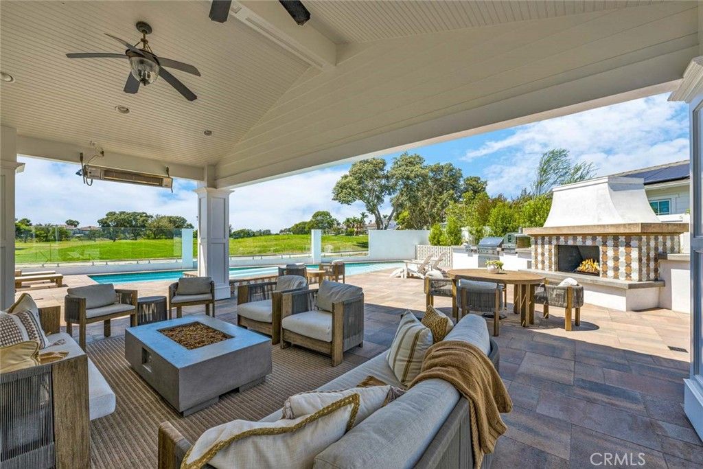 19581 Summer Breeze, Huntington Beach, CA 92648 — exterior