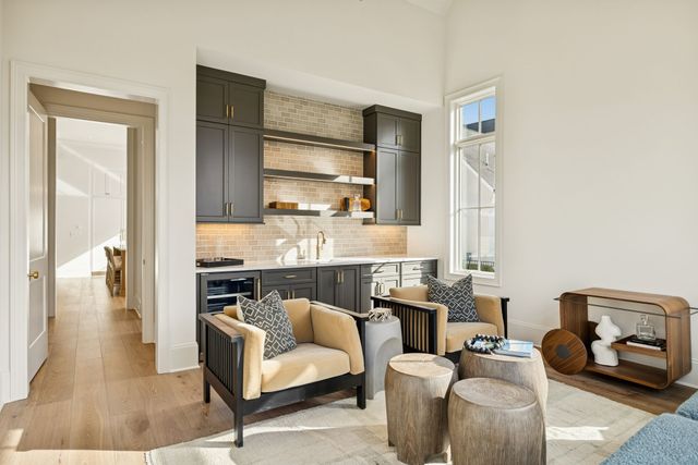 8864 Edgecomb Dr, College Grove, TN 37046