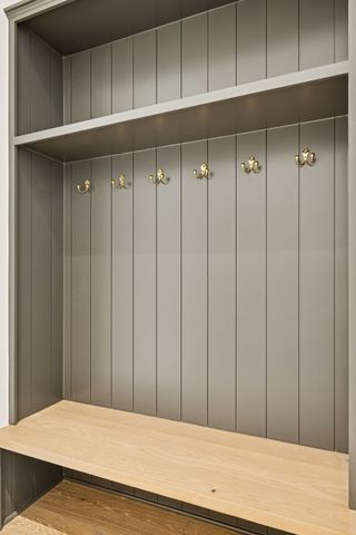 8864 Edgecomb Dr, College Grove, TN 37046