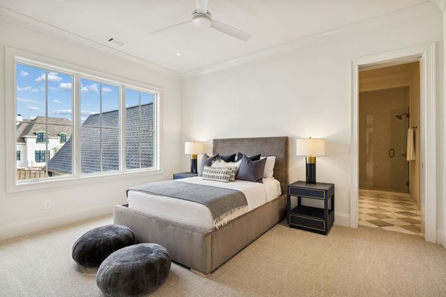 8864 Edgecomb Dr, College Grove, TN 37046