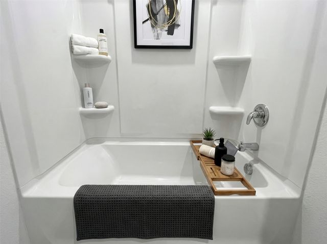 10024 Southwest Drive, Fort Worth, TX 76134