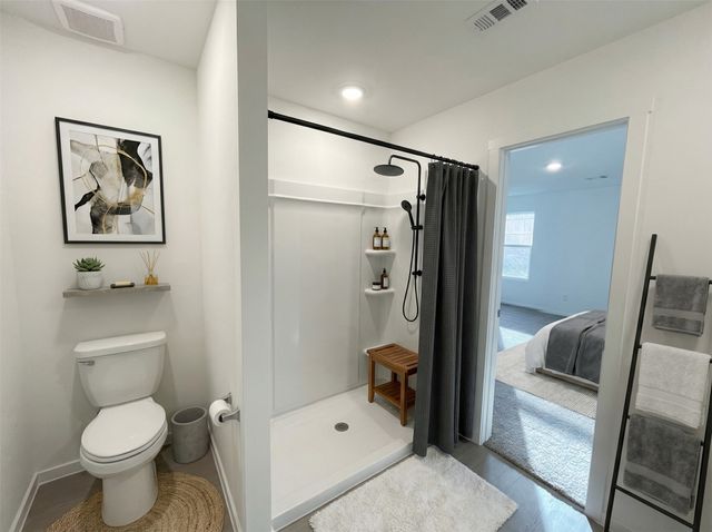 10024 Southwest Drive, Fort Worth, TX 76134