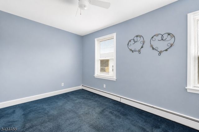 109 Main St, Garfield City, NJ 07026