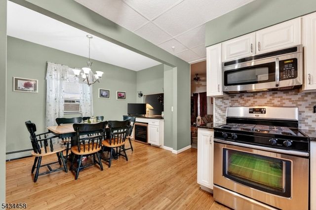 109 Main St, Garfield City, NJ 07026