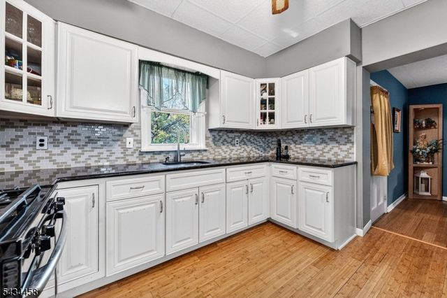 109 Main St, Garfield City, NJ 07026
