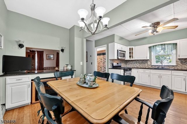 109 Main St, Garfield City, NJ 07026