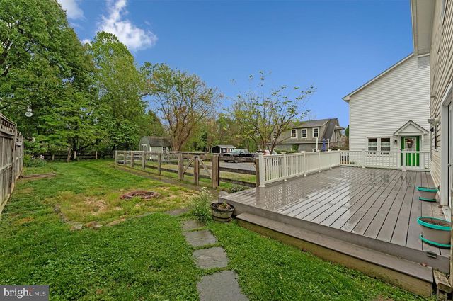 3 NEW CUT RD, Round Hill, VA 20141