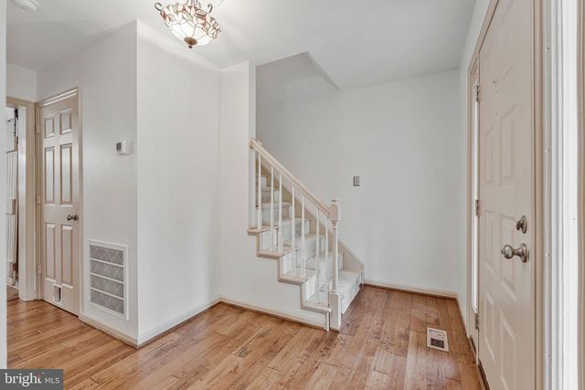 3 NEW CUT RD, Round Hill, VA 20141