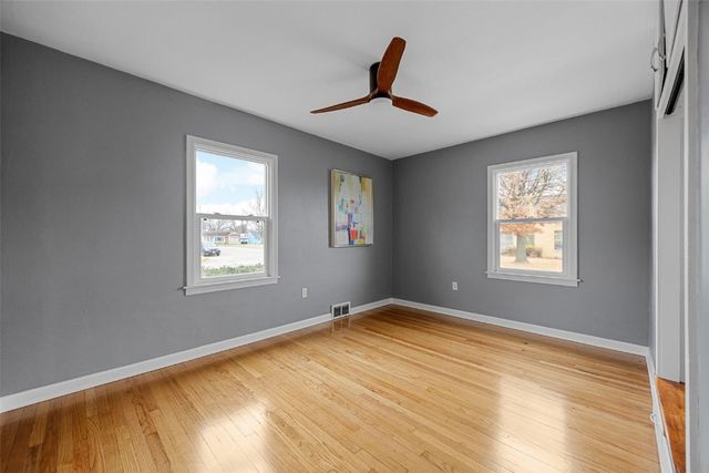 530 37th Street NE, Cedar Rapids, IA 52402