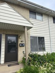 163 Lakewood Gardens Circle, Madison, WI 53704