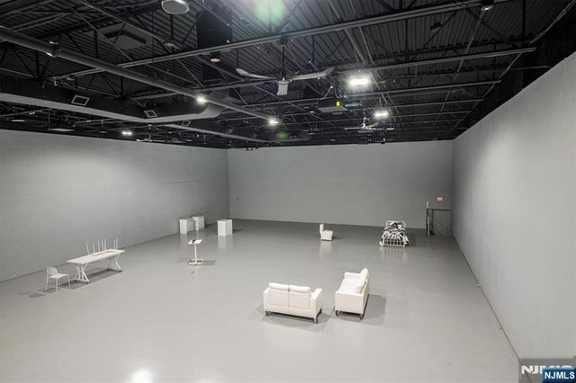 29 Grove Street, South Hackensack, NJ 07606