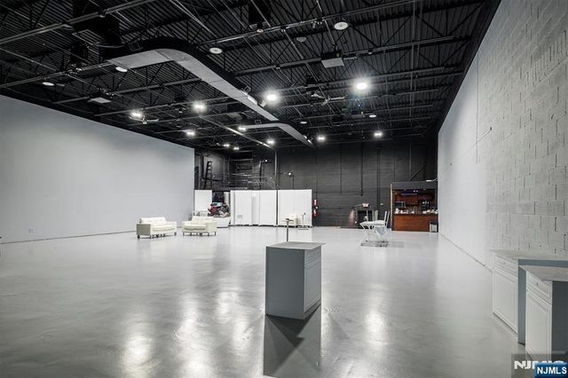 29 Grove Street, South Hackensack, NJ 07606