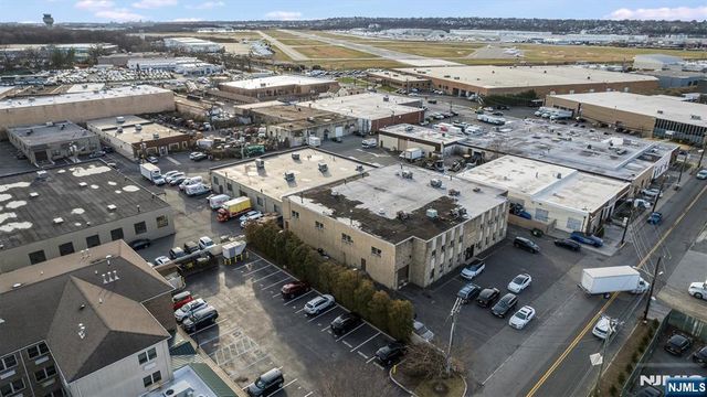 29 Grove Street, South Hackensack, NJ 07606