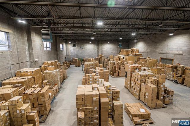 29 Grove Street, South Hackensack, NJ 07606