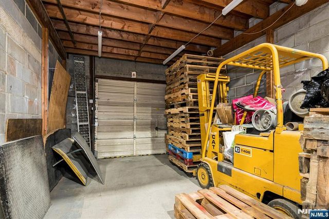 29 Grove Street, South Hackensack, NJ 07606