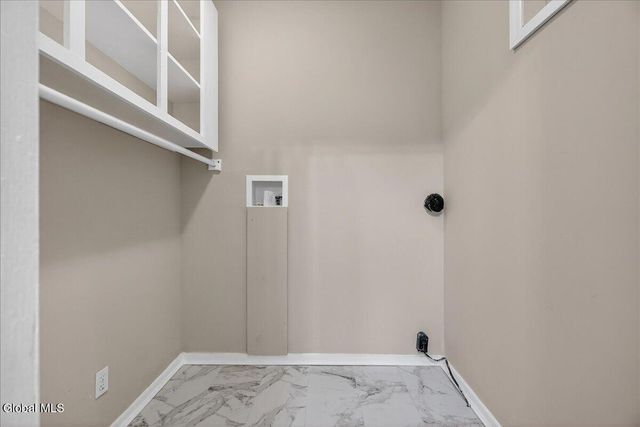 35 James Street, Schenectady, NY 12304