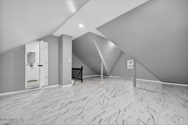 35 James Street, Schenectady, NY 12304