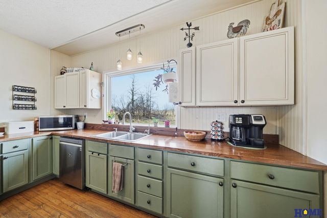 11250 Panama Road, Hickman, NE 68372