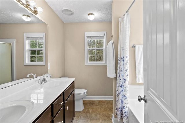 2109 Feathercombe Court, Fayetteville, NC 28306