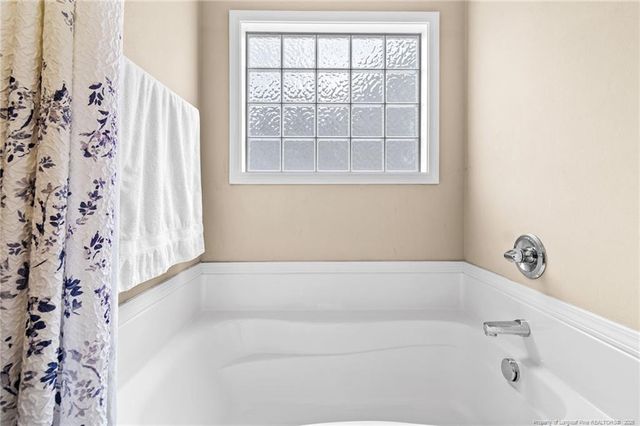 2109 Feathercombe Court, Fayetteville, NC 28306