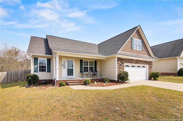 2109 Feathercombe Court, Fayetteville, NC 28306