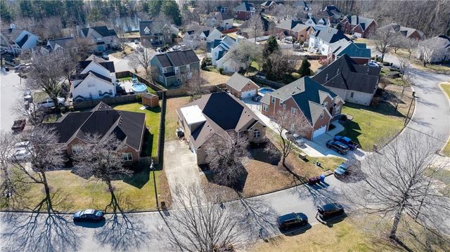 635 Shadow Brooke DR, Chesapeake, VA 23320