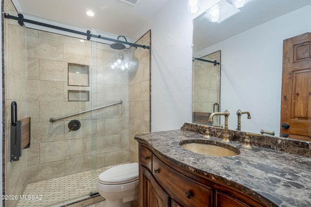 2759 N Desert Avenue, Tucson, AZ 85712