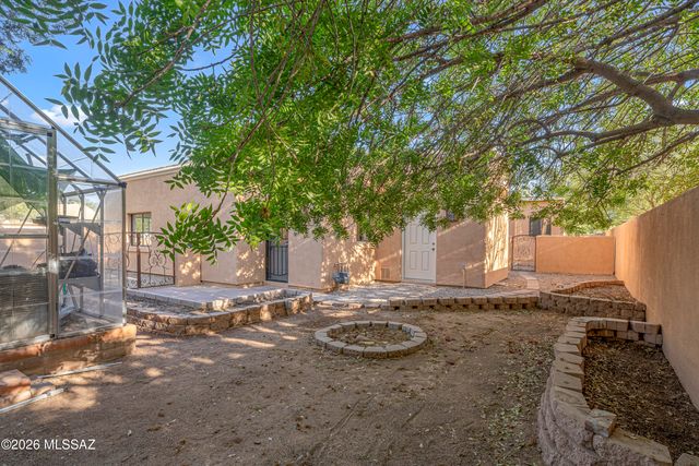 2759 N Desert Avenue, Tucson, AZ 85712