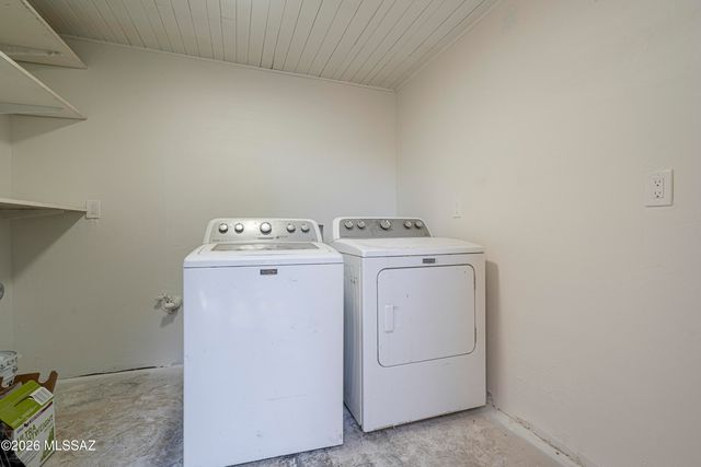 2759 N Desert Avenue, Tucson, AZ 85712